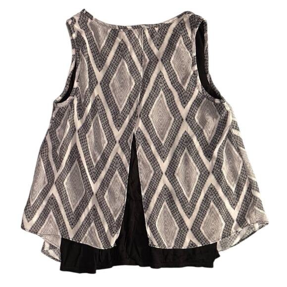 Iz Byer Black & Gray Tank Top Blouse - Picture 2 of 4